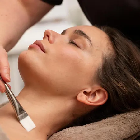 מלון Regatta האנקו