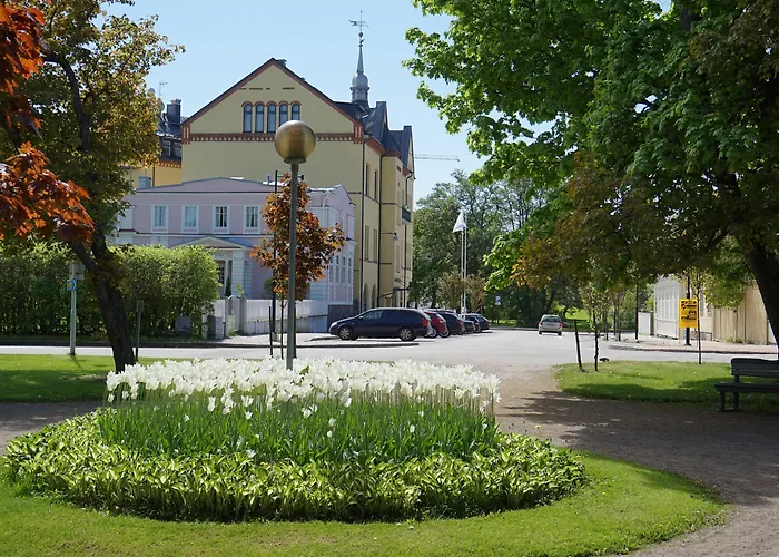 Regatta Szálloda 4*